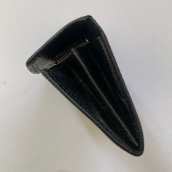 Vintage Louis Vuitton Epi Leather Porte Coin Purse - Picture 4 of 10